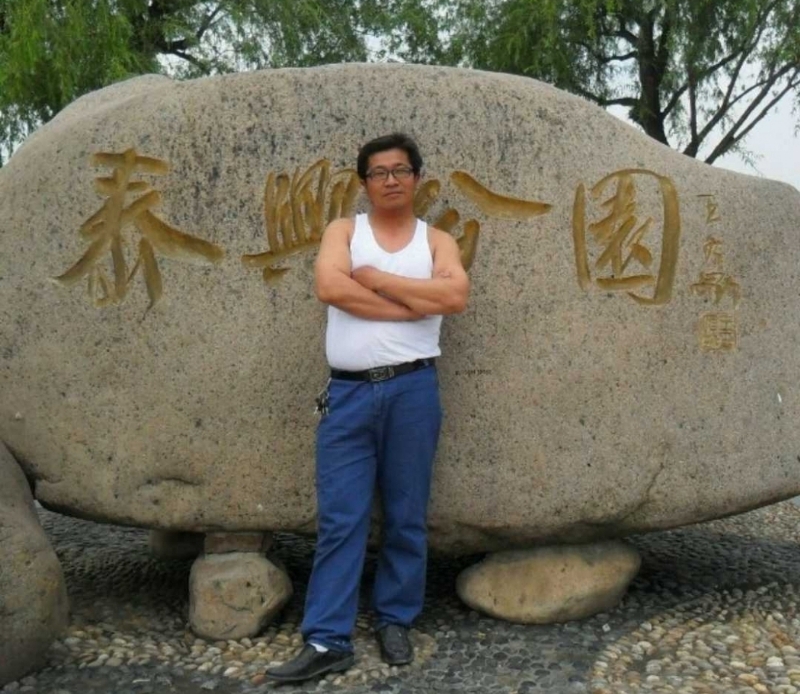 黑哥的第一张照片--汕头相亲服务中心