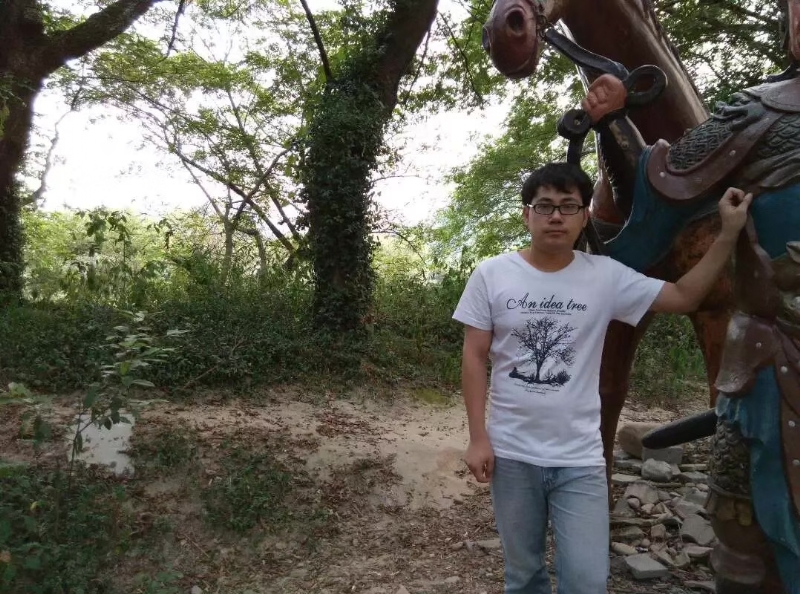 峰的第一张照片--汕头相亲服务中心