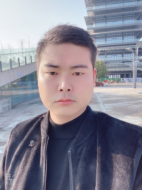 南心遥的第一张照片--汕头相亲服务中心