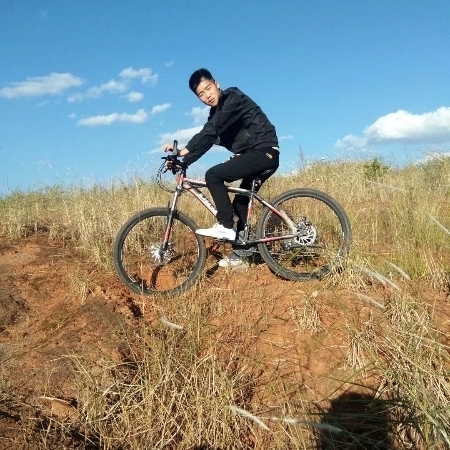 南辞的第一张照片--汕头相亲服务中心