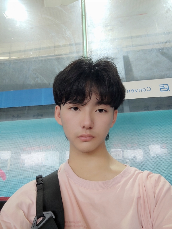 钱嘉豪的第二张照片--汕头相亲服务中心