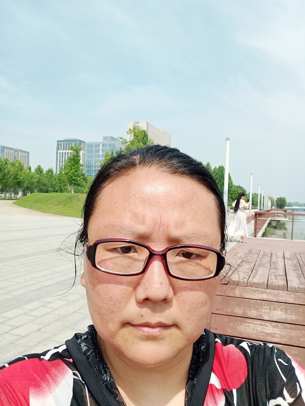 苦乐的第四张照片--汕头相亲服务中心