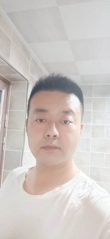 yangyongpingaoi的第一张照片--汕头相亲服务中心