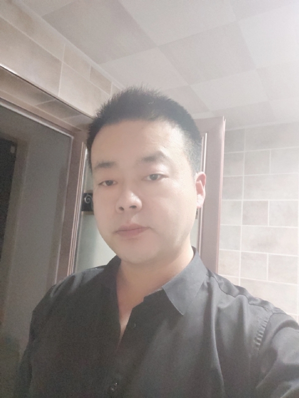 yangyongpingaoi的第二张照片--汕头相亲服务中心