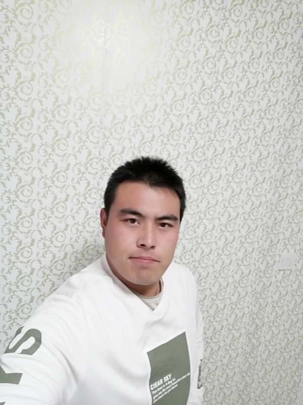 看草莓在跳舞的第一张照片--汕头相亲服务中心