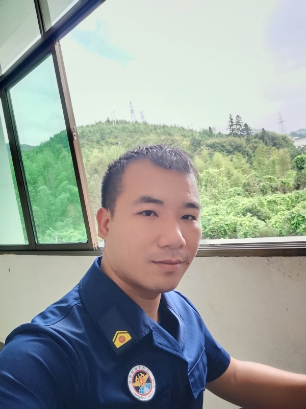 期待未来的第一张照片--汕头相亲服务中心