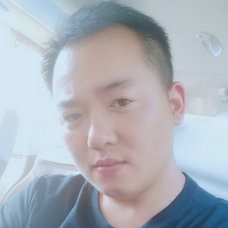 荒漠°的第一张照片--汕头相亲服务中心