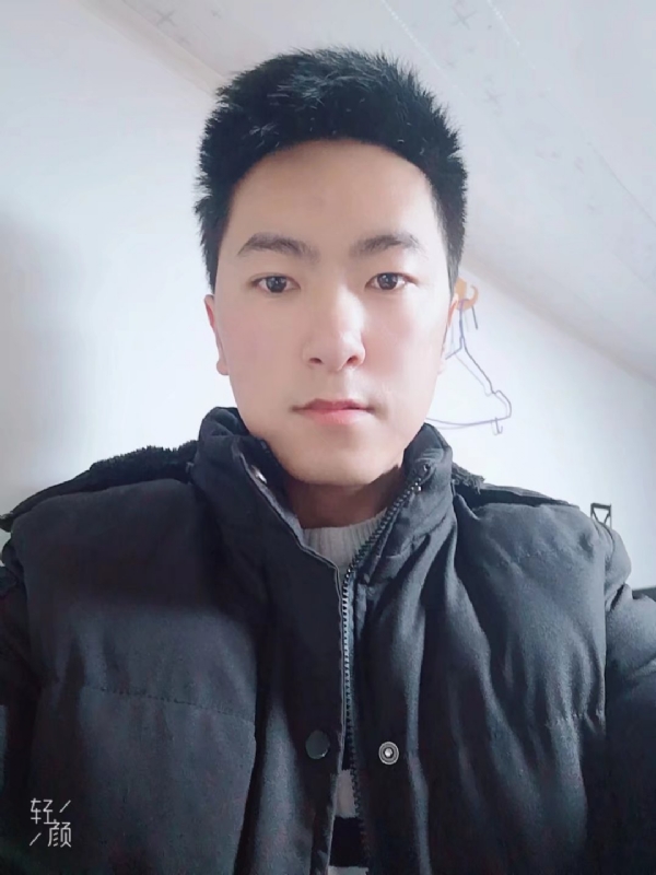 儒雅的玉龙兄的第一张照片--汕头相亲服务中心