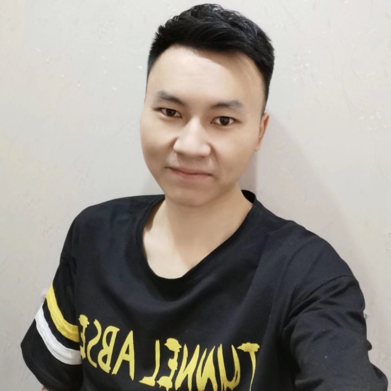 大男孩的第一张照片--汕头相亲服务中心