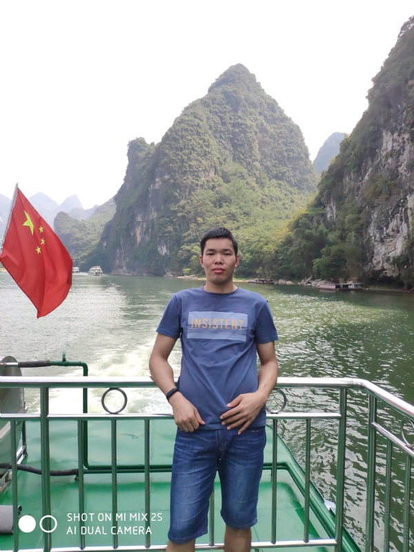 只为你而来的第一张照片--汕头相亲服务中心