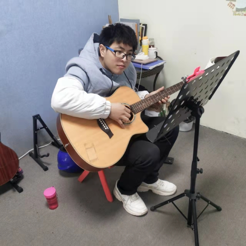 连城诀的第一张照片--汕头相亲服务中心