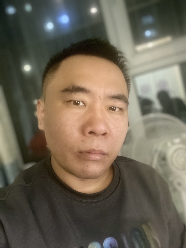 云的第四张照片--汕头相亲服务中心