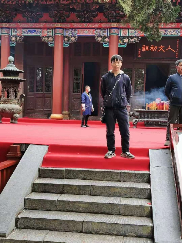 单身的小草的第三张照片--汕头相亲服务中心