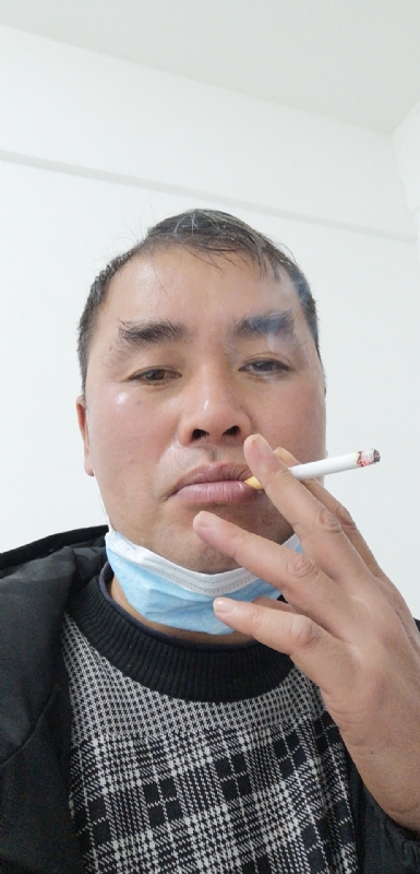 龙心的第一张照片--汕头相亲服务中心