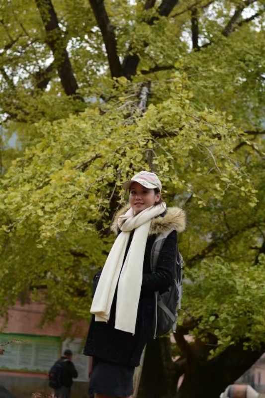 四月的第三张照片--汕头相亲服务中心