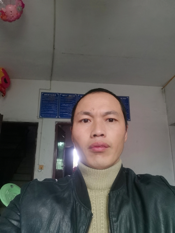 陈前的第一张照片--汕头相亲服务中心