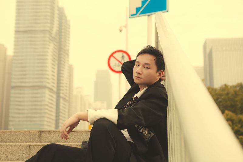 不负韶华的第一张照片--汕头相亲服务中心