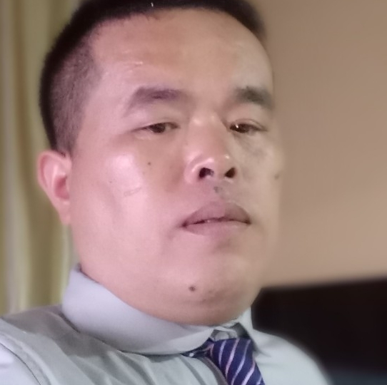 汉子的第一张照片--汕头相亲服务中心