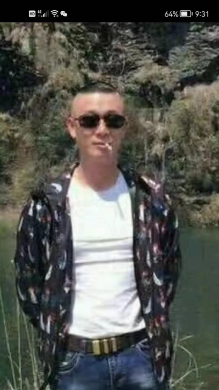 幸福的第一张照片--汕头相亲服务中心