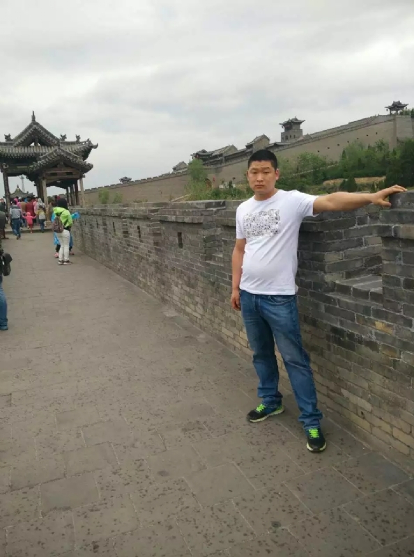 奥沙利龙的第一张照片--汕头相亲服务中心