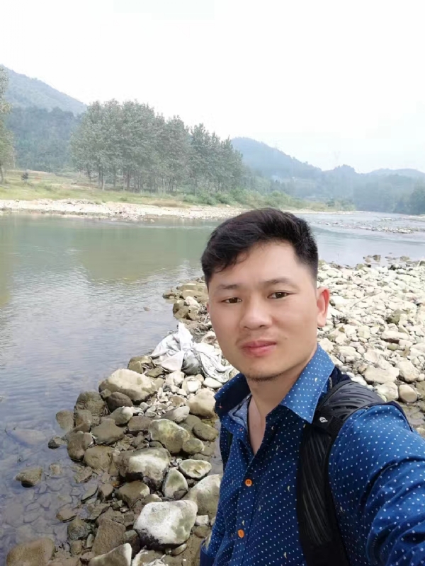 未来可期的第一张照片--汕头相亲服务中心