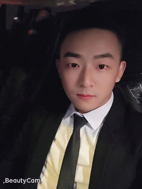 归心的第一张照片--汕头相亲服务中心