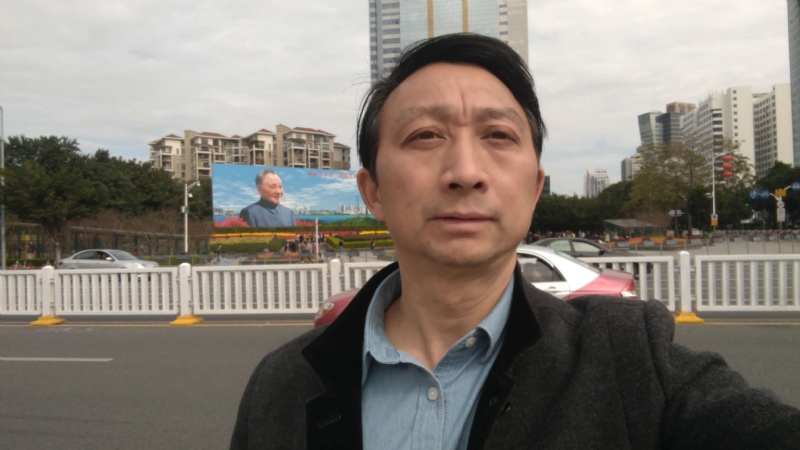 爱在深秋的第一张照片--汕头相亲服务中心