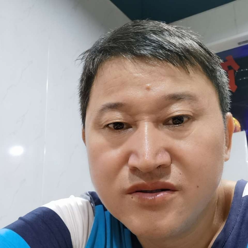 宏宏的第一张照片--汕头相亲服务中心