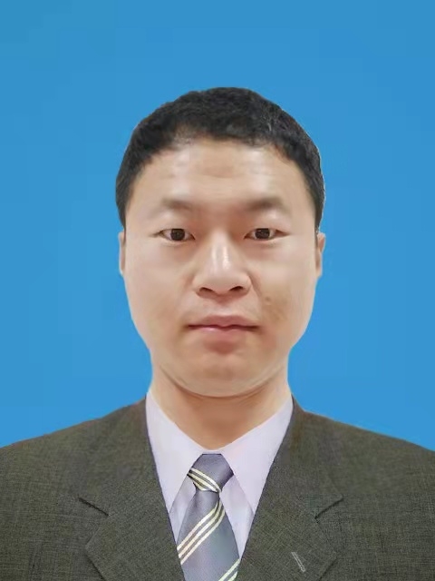 雨哥的第一张照片--汕头相亲服务中心