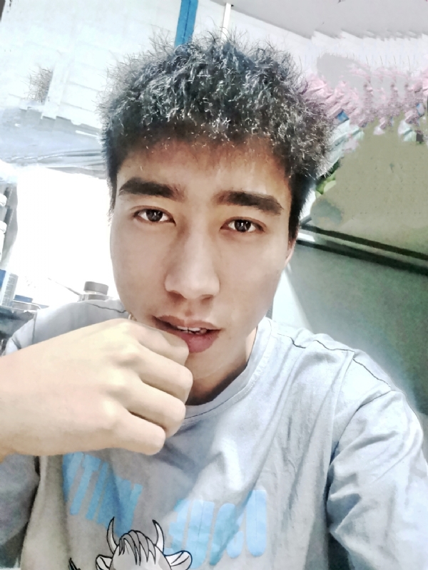 未来可期的第一张照片--汕头相亲服务中心