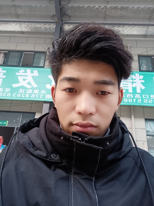 AA的第二张照片--汕头相亲服务中心