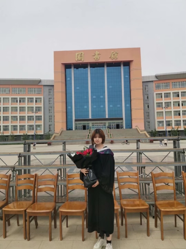 铁锤妹妹的第一张照片--汕头相亲服务中心