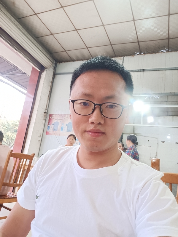 简单快了的第一张照片--汕头相亲服务中心