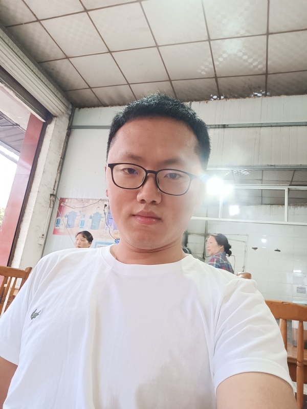 简单快了的第二张照片--汕头相亲服务中心