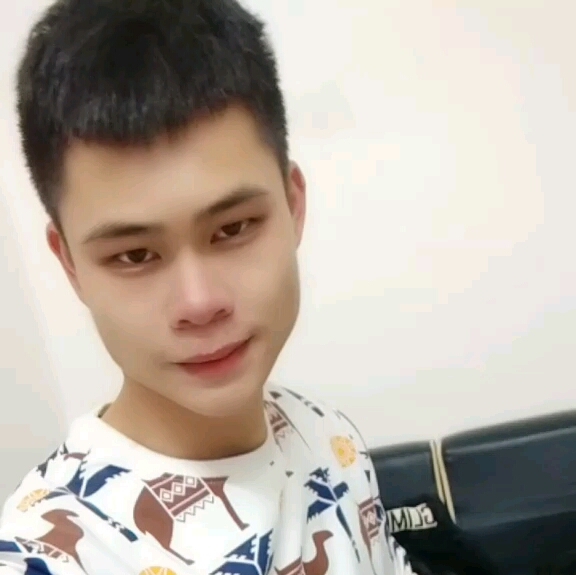 浪子的第一张照片--汕头相亲服务中心