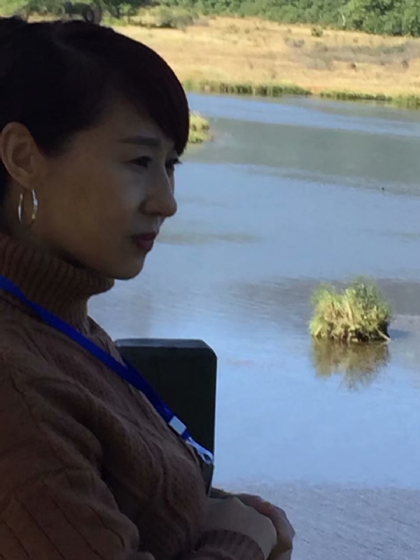 时于物也的第一张照片--汕头相亲服务中心