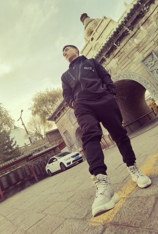 相会的第一张照片--汕头相亲服务中心