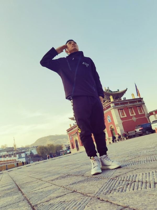 相会的第二张照片--汕头相亲服务中心