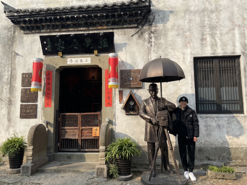 喝可乐的猫的第一张照片--汕头相亲服务中心