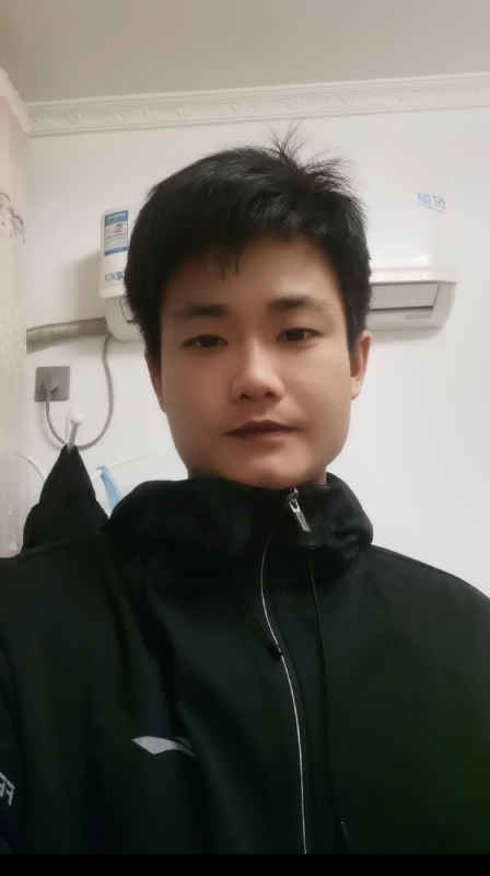 Mr丶Cui的第二张照片--汕头相亲服务中心