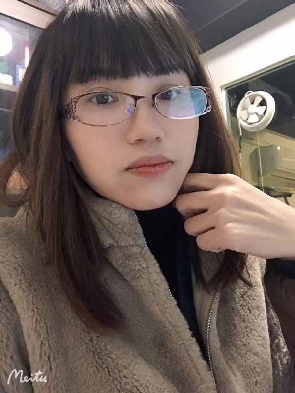 CC的第三张照片--汕头相亲服务中心