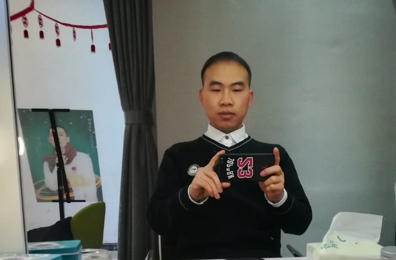 恬淡的第一张照片--汕头相亲服务中心