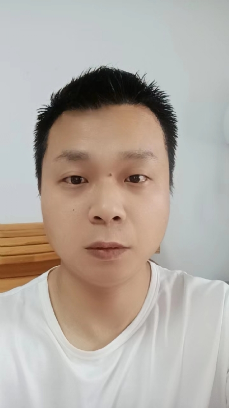 阳光的第一张照片--汕头相亲服务中心