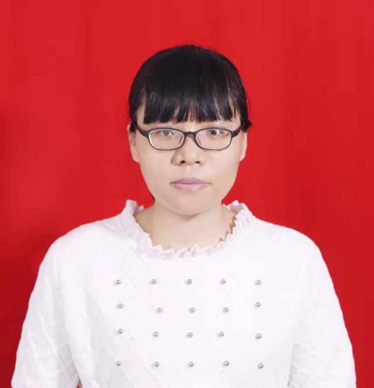 子曰的第一张照片--汕头相亲服务中心