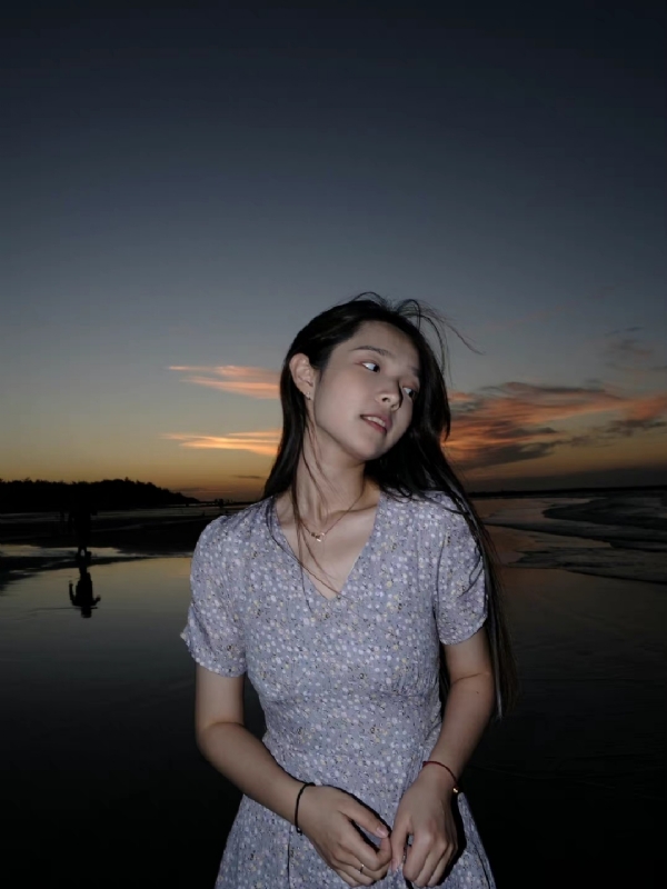 曉雯的第一张照片--汕头相亲服务中心