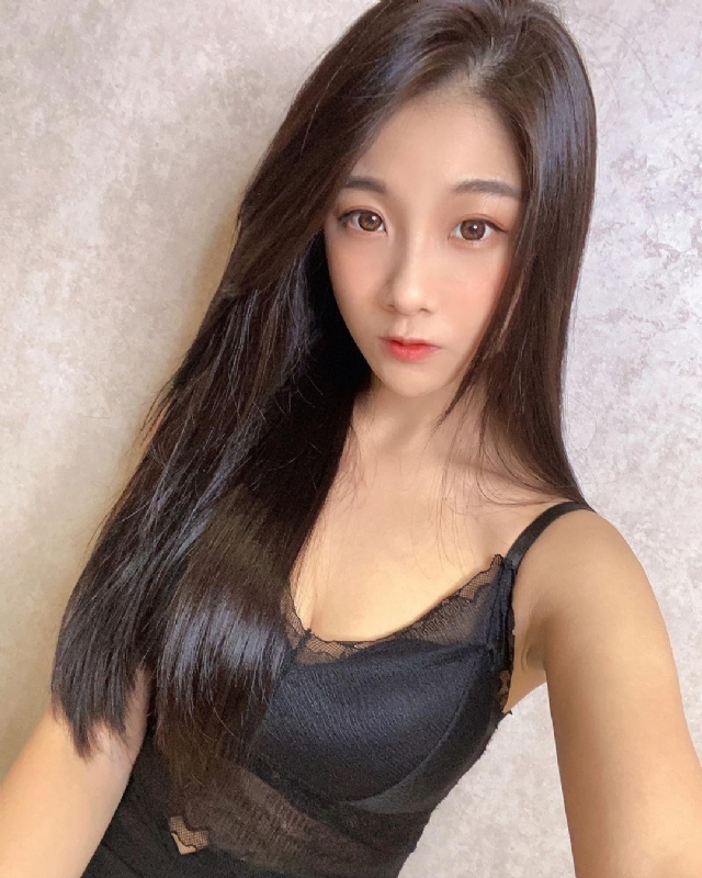 陳雅的第一张照片--汕头相亲服务中心