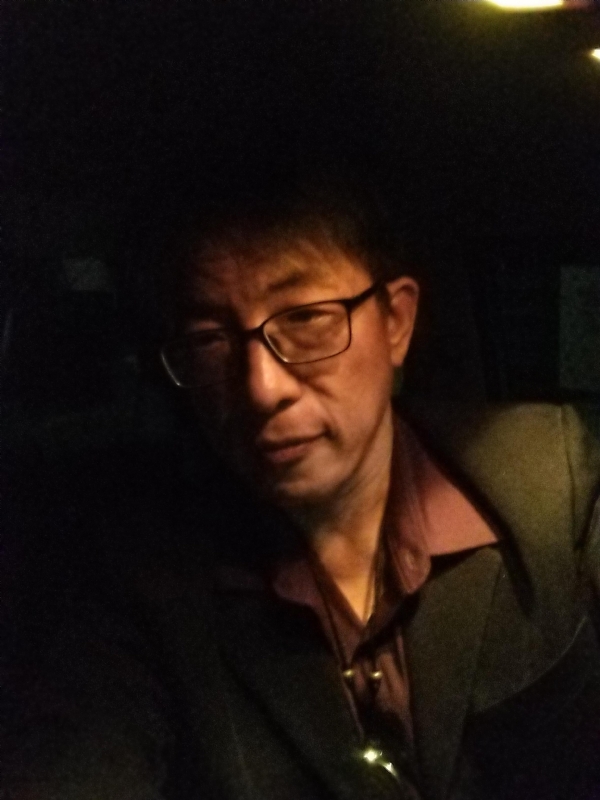 隱姓埋名的第一张照片--汕头相亲服务中心