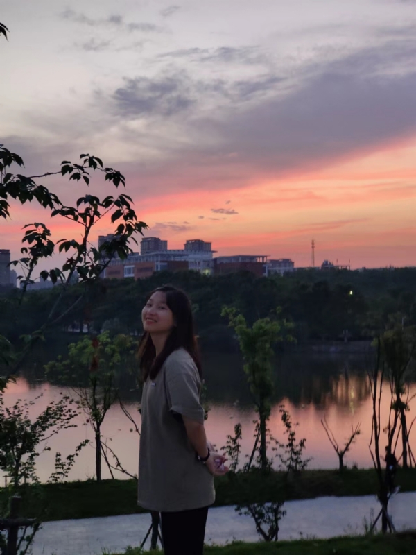 大白猫twx的第一张照片--汕头相亲服务中心