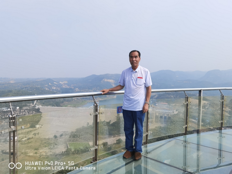 外星人的第二张照片--汕头相亲服务中心