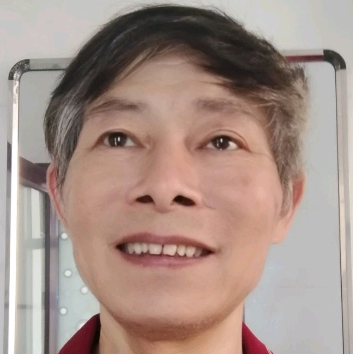 唐衡的第一张照片--汕头相亲服务中心